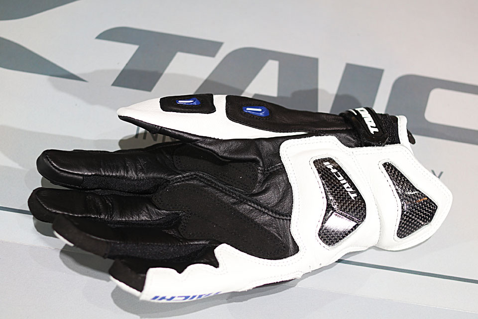 2019 RS-TAICHI GLOVE