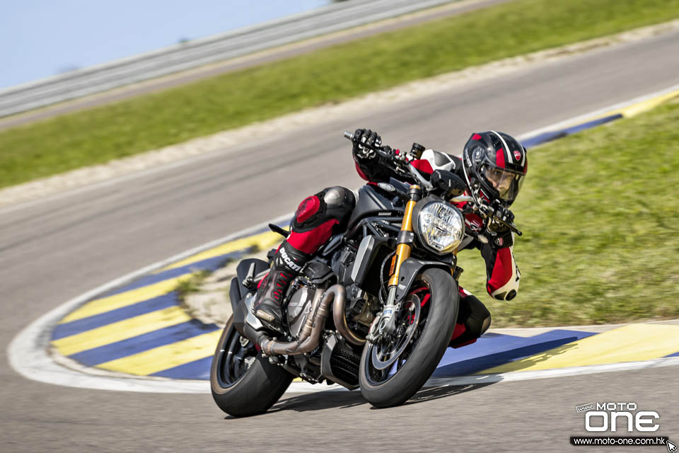 2020 DUCATI Monster 1200 S