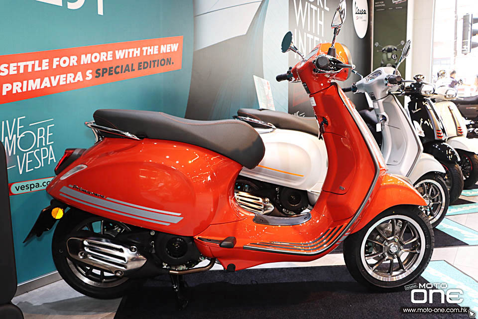 2020 Vespa Primavera S Special Edition Sprint Carbon