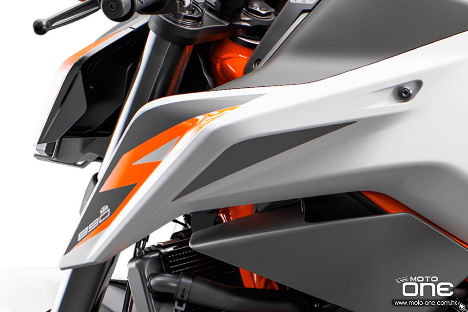 2020 KTM 890 Duke R