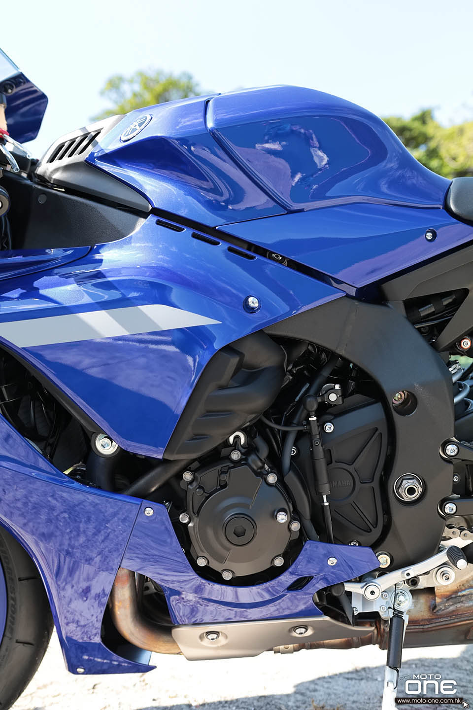 2020 YAMAHA YZF-R1 TEST RIDE