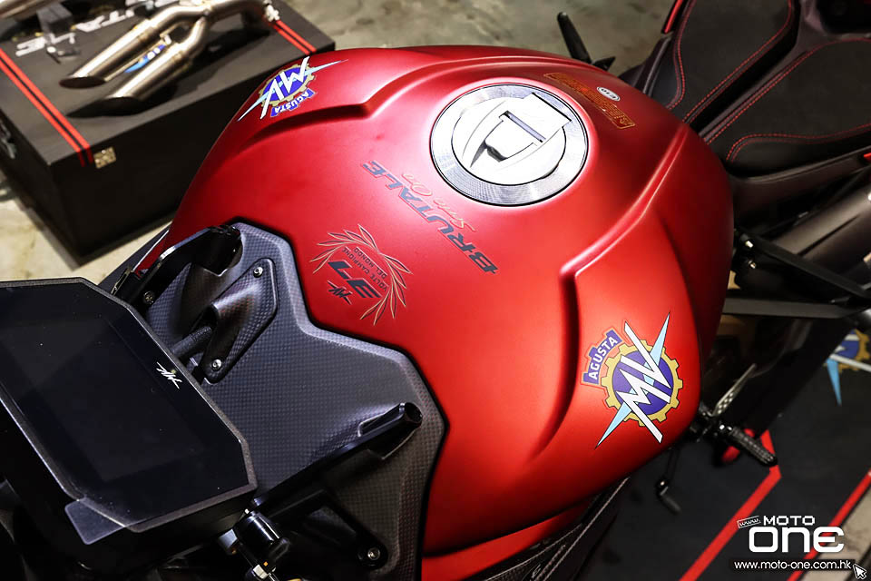 2020 MV Agusta Brutale 1000 Serie Oro