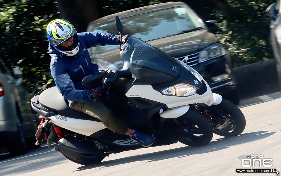 piaggio mp3 hpe sport