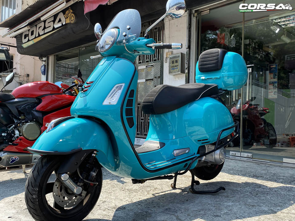 2020 CORSA MOTORS We Love Vespa Piaggio