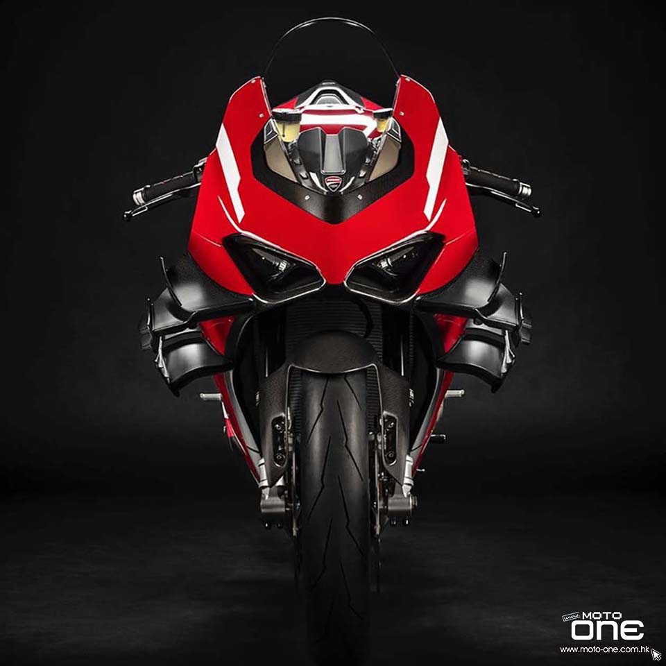 2020 Ducati Superleggra V4 data-cke-saved-src=