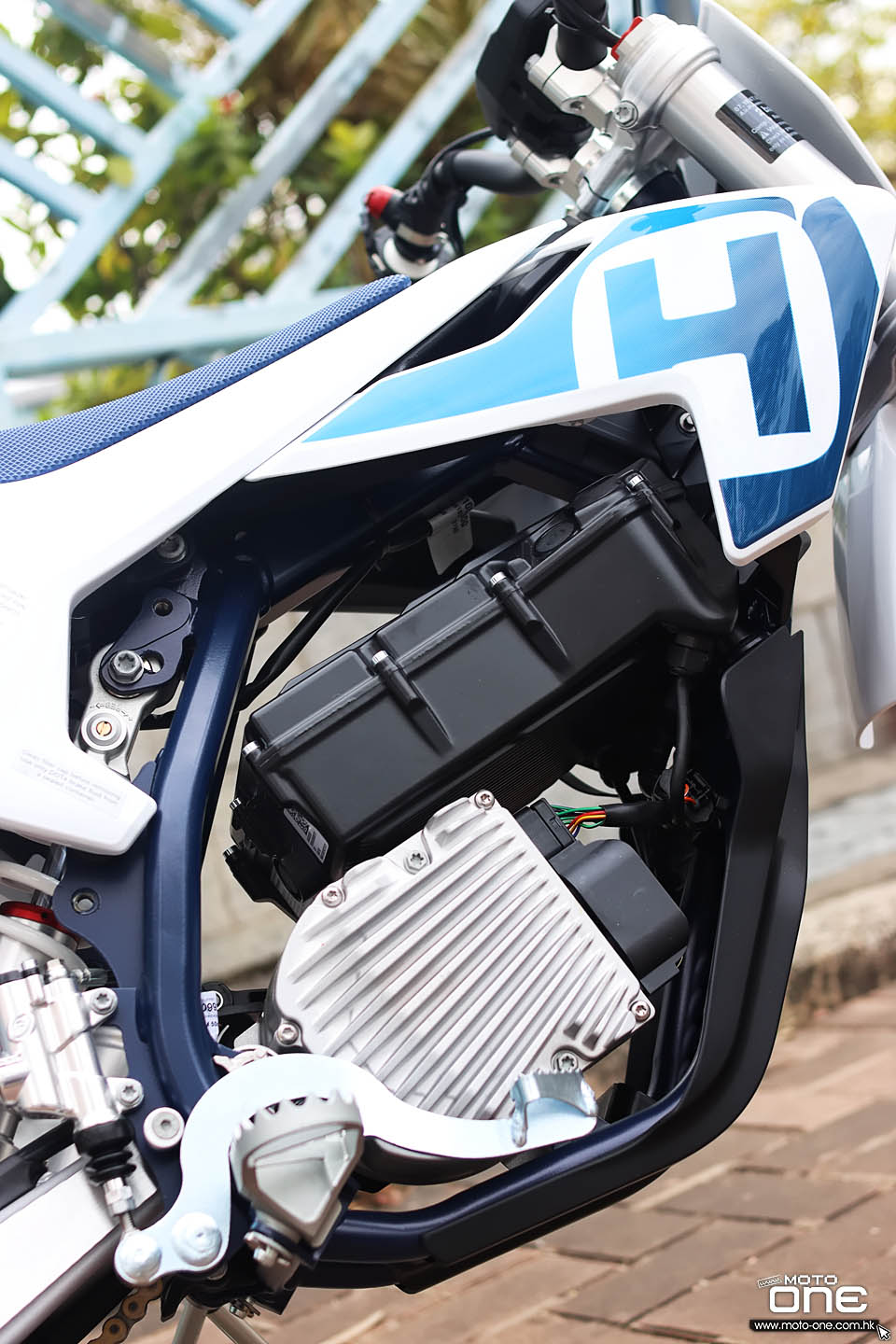 2020 HUSQVARNA EE5