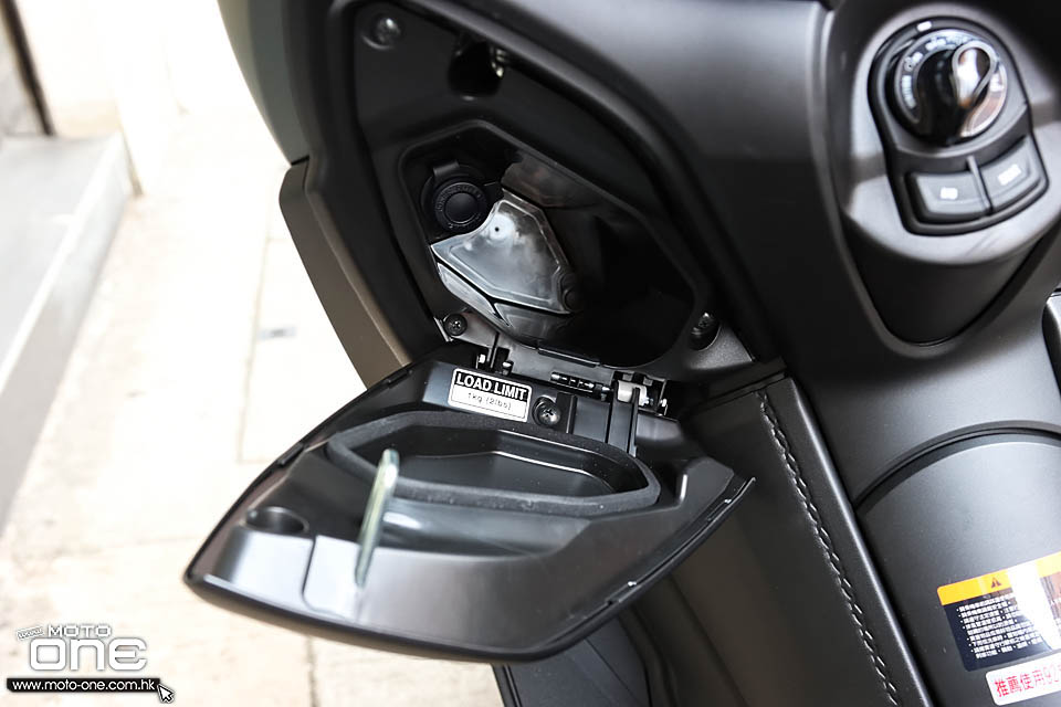 2020 YAMAHA X-MAX 300