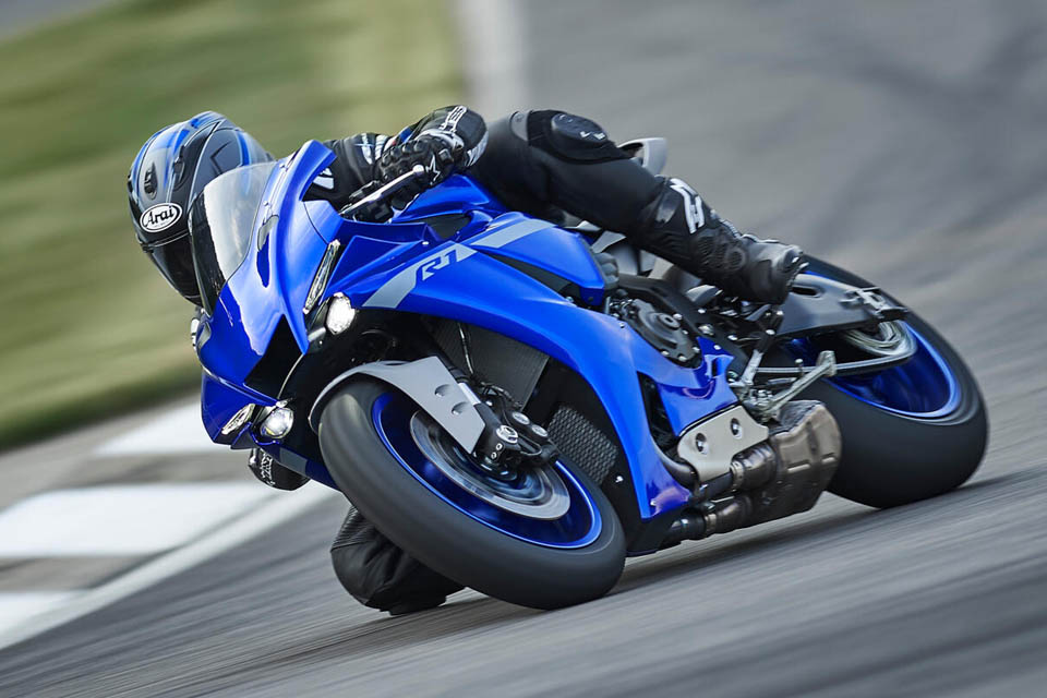 2020 YAMAHA YZF-R1