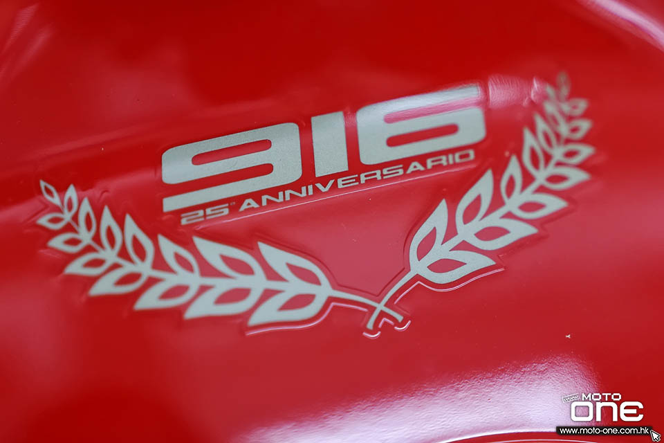2020 DUCATI Panigale V4 25 Anniversario 916