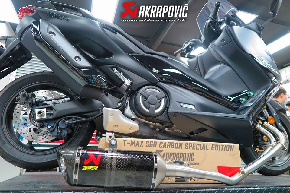 2020 Akrapovic Yamaha T-Max 560