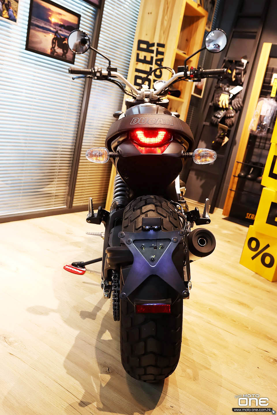 2020 DUCATI Scrambler Icon Dark