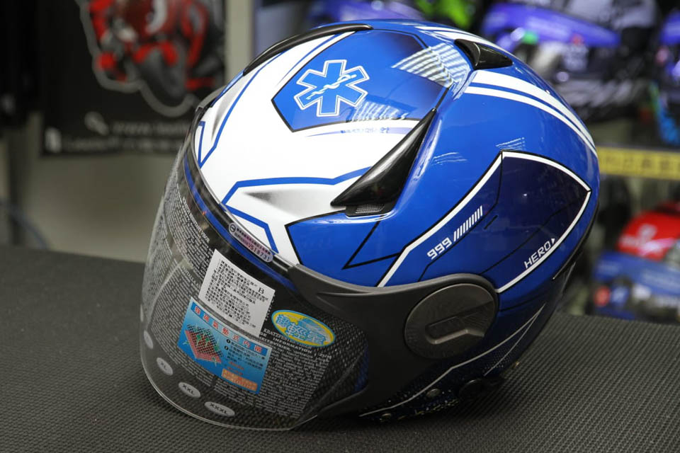 2020 ZEUS 612A HELMET