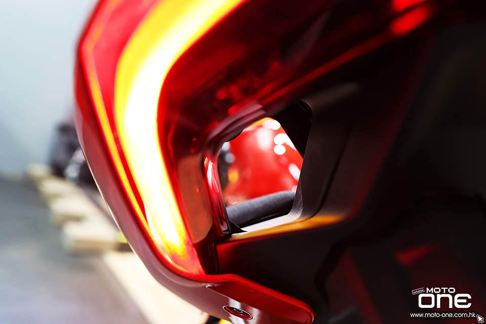 2020 Ducati Panigale V2