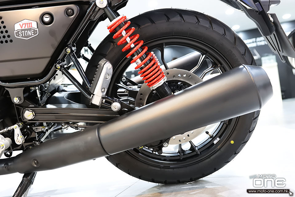 2020 Moto Guzzi V7 III Stone S