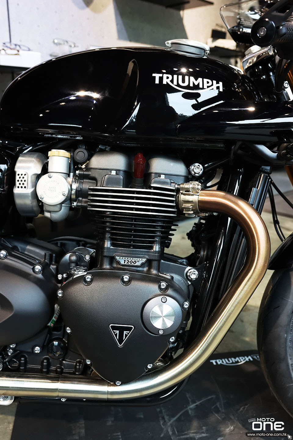 2020 TRIUMPH Thruxton RS Showcase