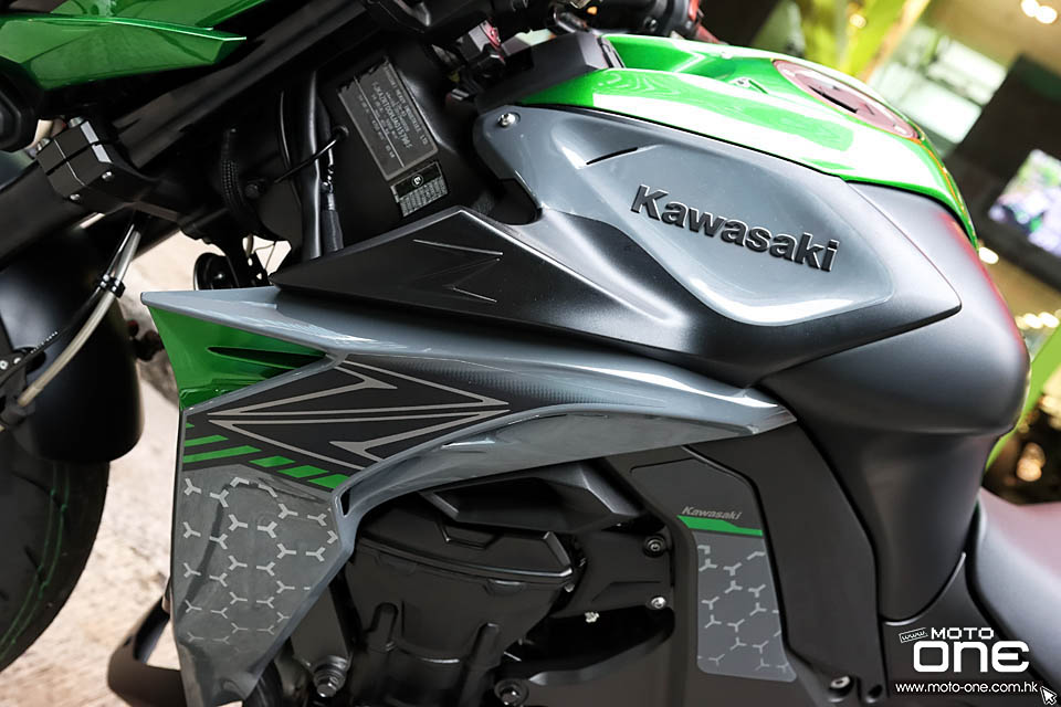 2020 KAWASAKI Z1000 Z1000R