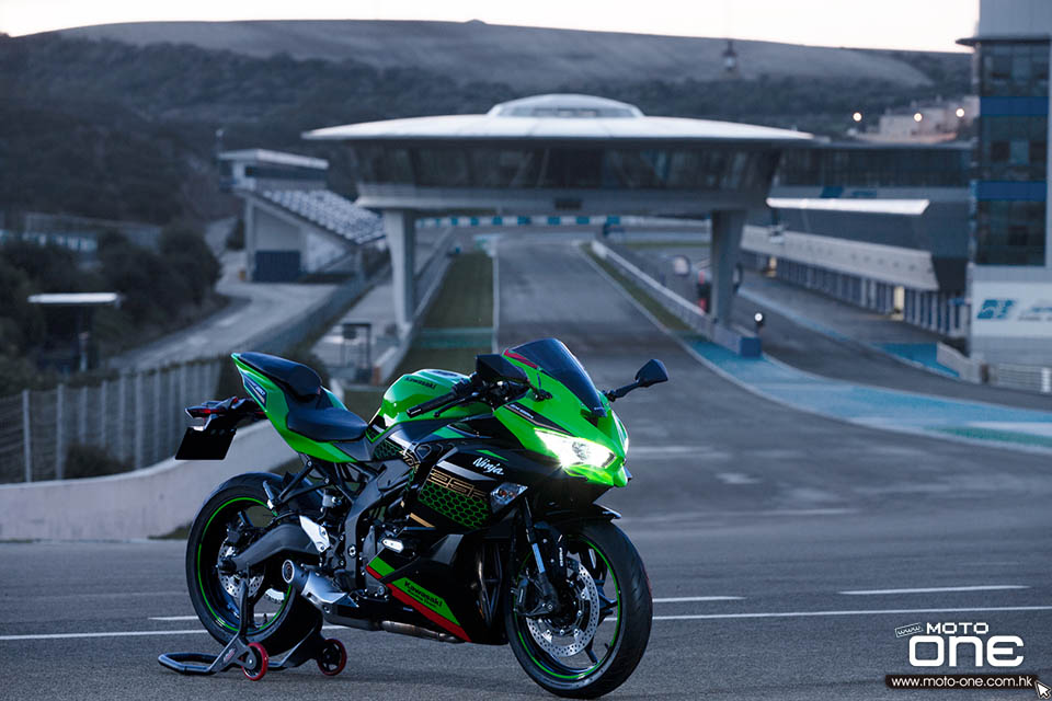 2020 KAWASAKI ZX-25R