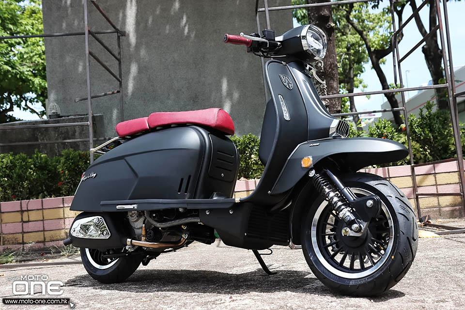 2020 Royal Alloy GP300 LC ABS