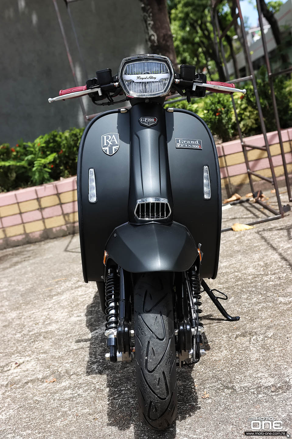 2020 Royal Alloy GP300 LC ABS