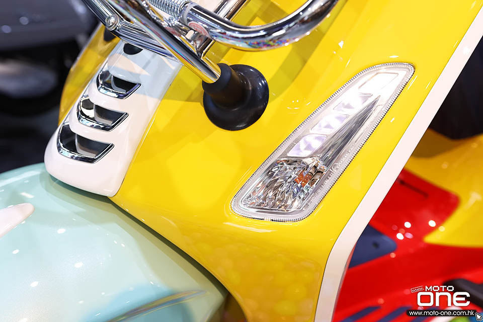 2020 Vespa Primavera Sean Wotherspoon