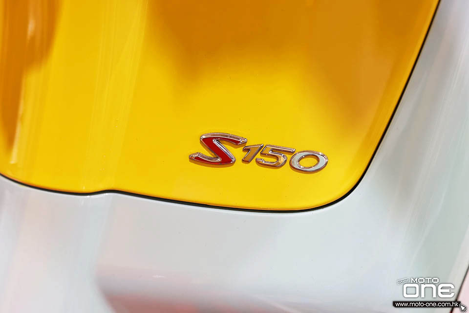 2020 Vespa Primavera Sean Wotherspoon