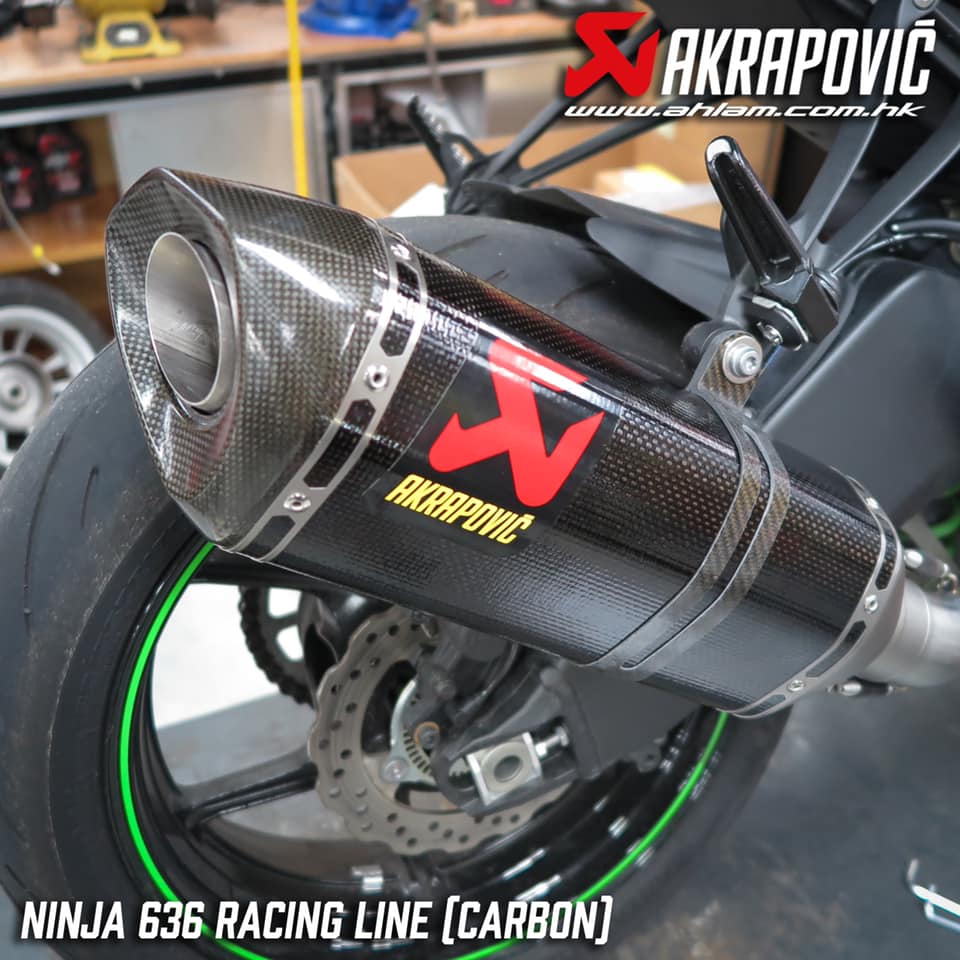 2020 Akrapovic