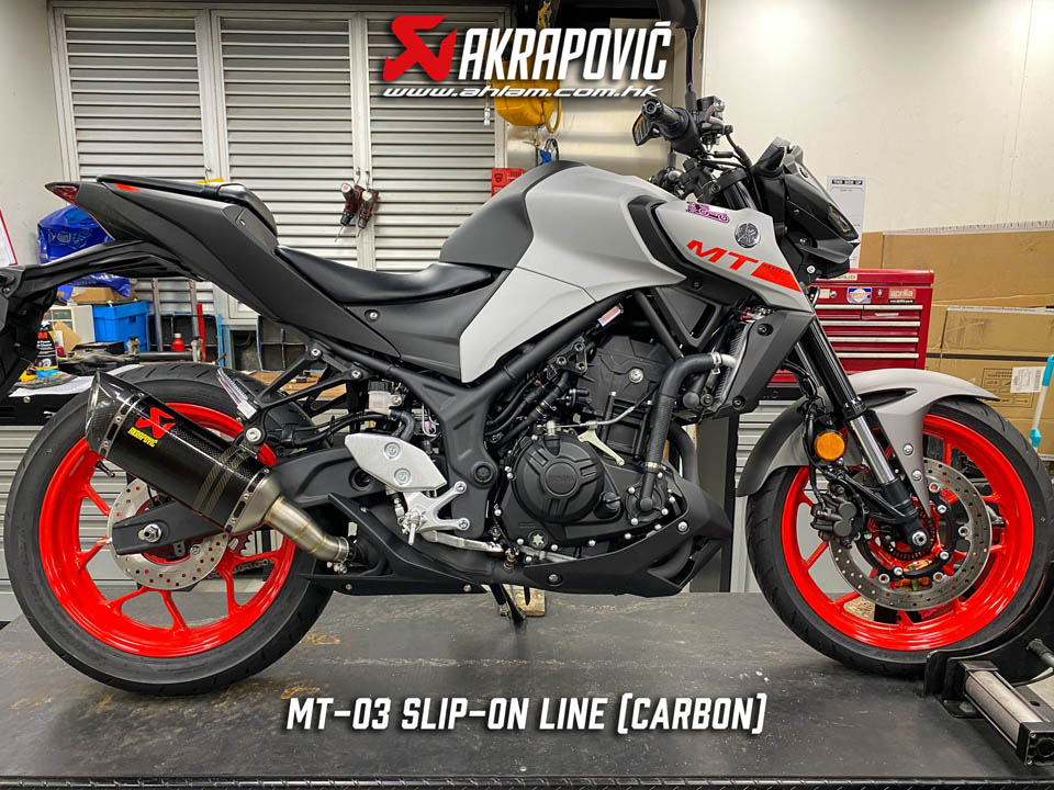 2020 Akrapovic