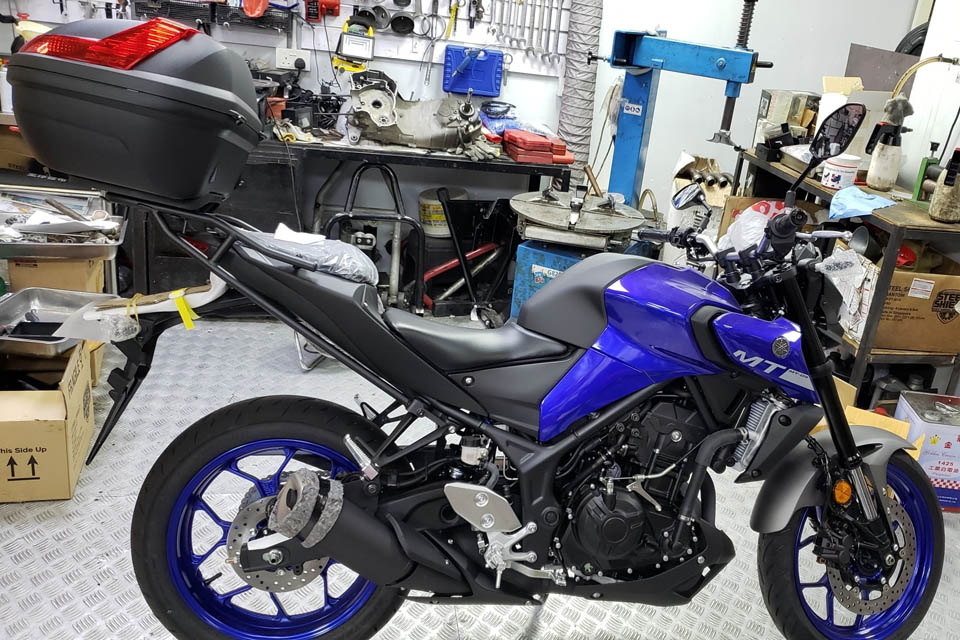 2020 SILVER STAR YAMAHA MT03