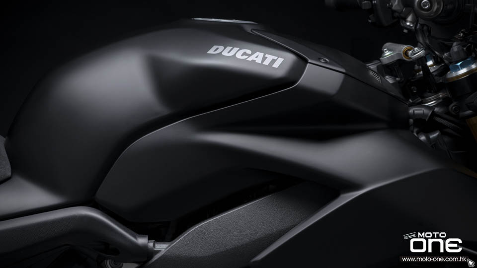 2021 DUCATI Streetfighter V4