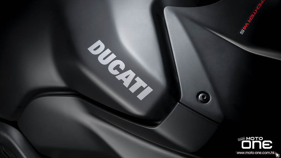 2021 DUCATI Streetfighter V4