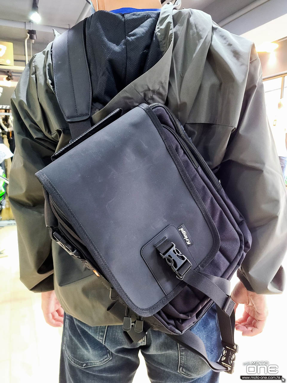 2020 Kriega SLING PRO MESSENGER BAG