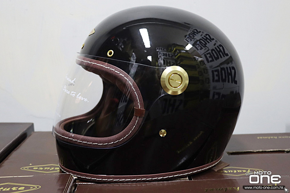 2020 feture helmet