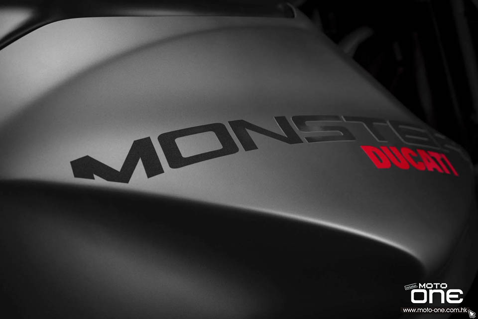 2021 DUCATI Monster 937