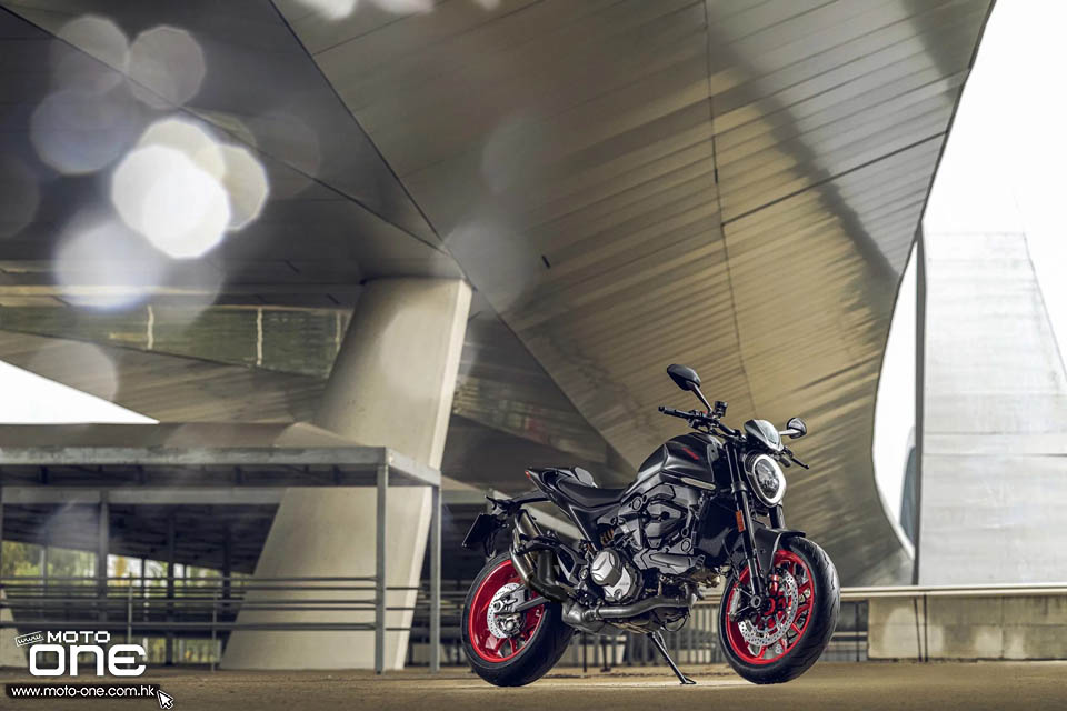 2021 DUCATI Monster 937