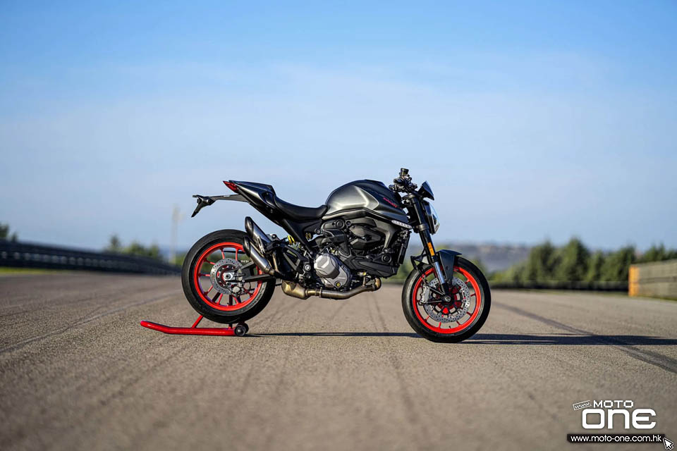 2021 DUCATI Monster 937