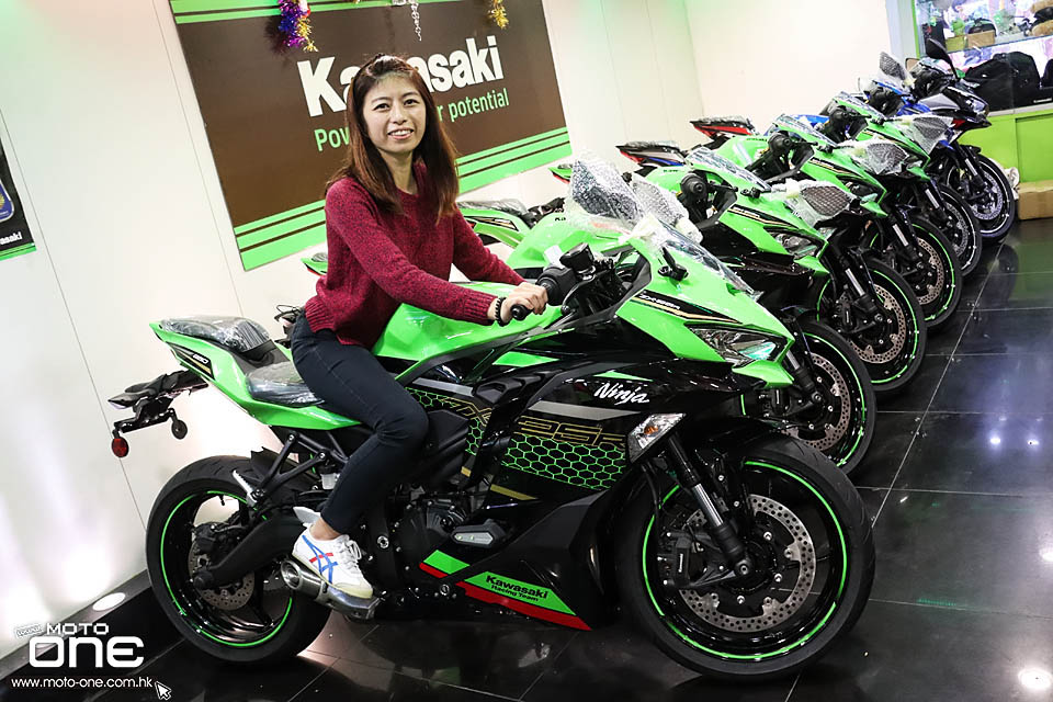 2021 KAWASAKI ZX-25R