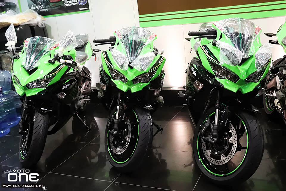 2021 KAWASAKI ZX-25R