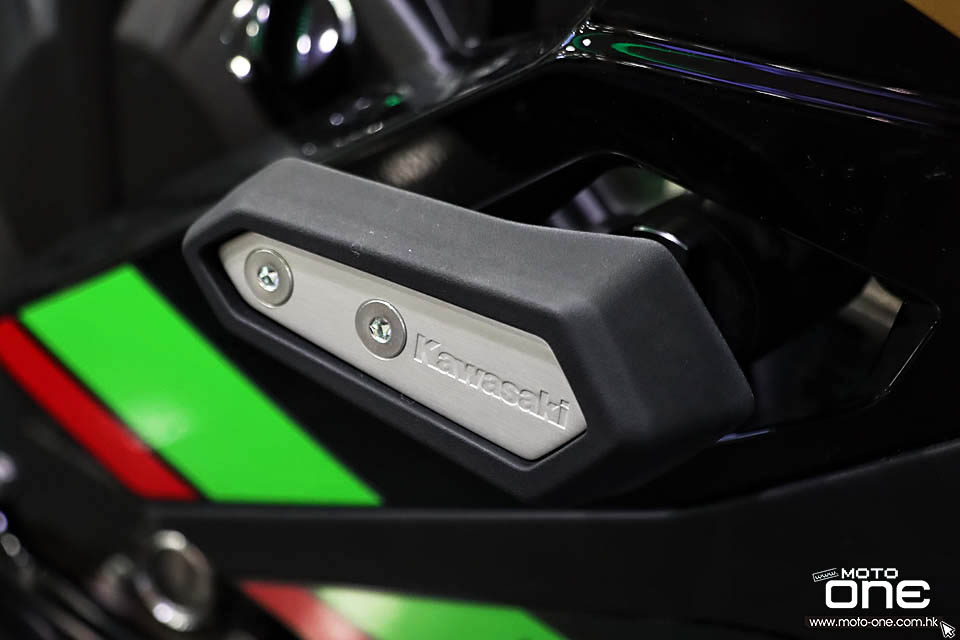 2021 KAWASAKI ZX-25R