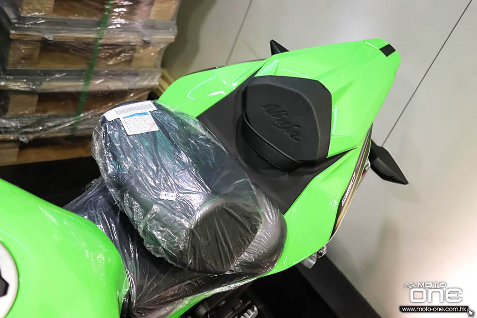 2021 KAWASAKI ZX-25R