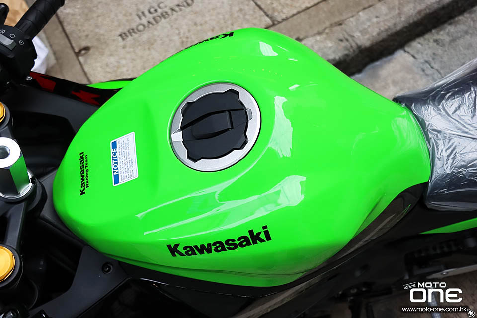 2021 KAWASAKI ZX-25R