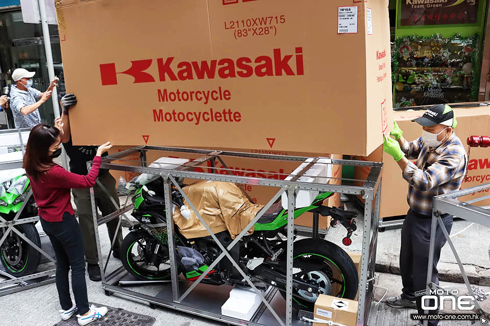 2021 KAWASAKI ZX-25R