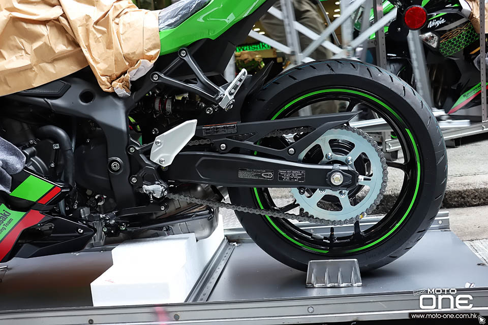 2021 KAWASAKI ZX-25R