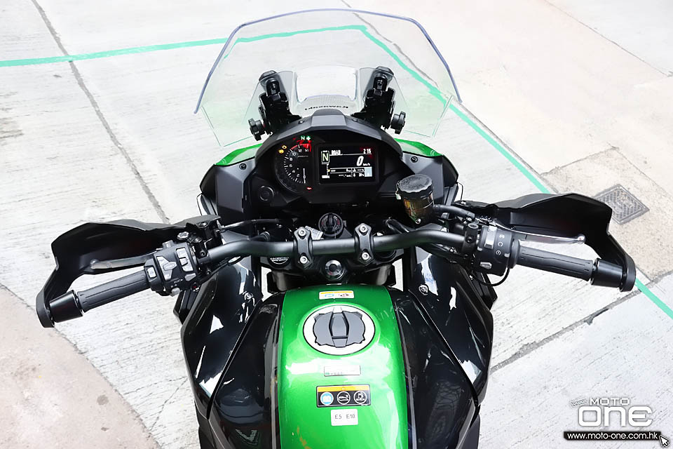 2021 Kawasaki Versys 1000 SE