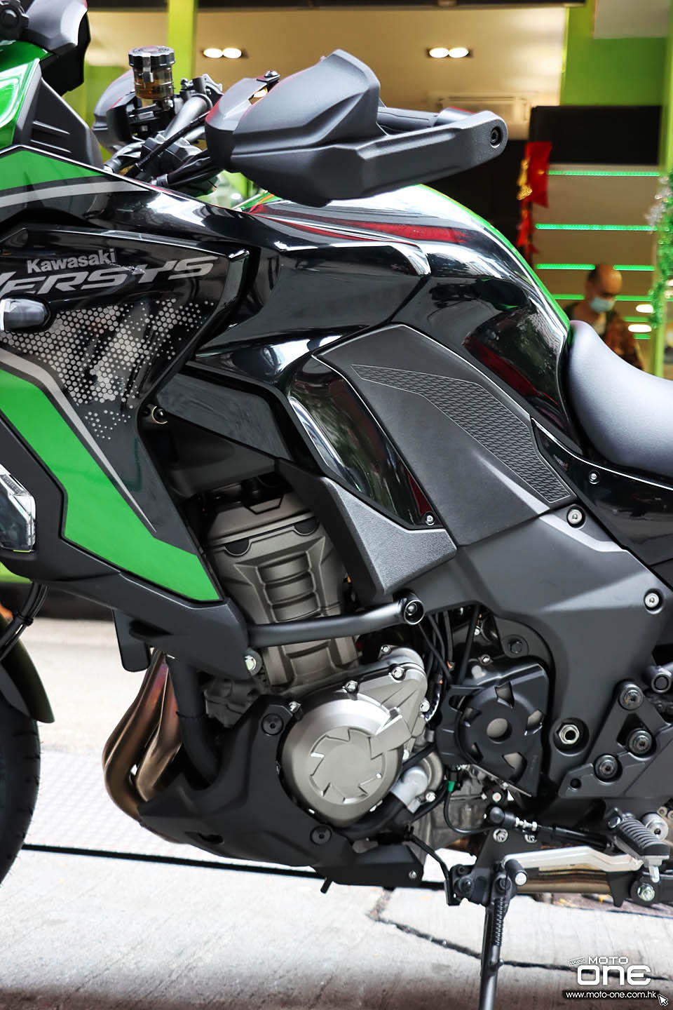 2021 Kawasaki Versys 1000 SE