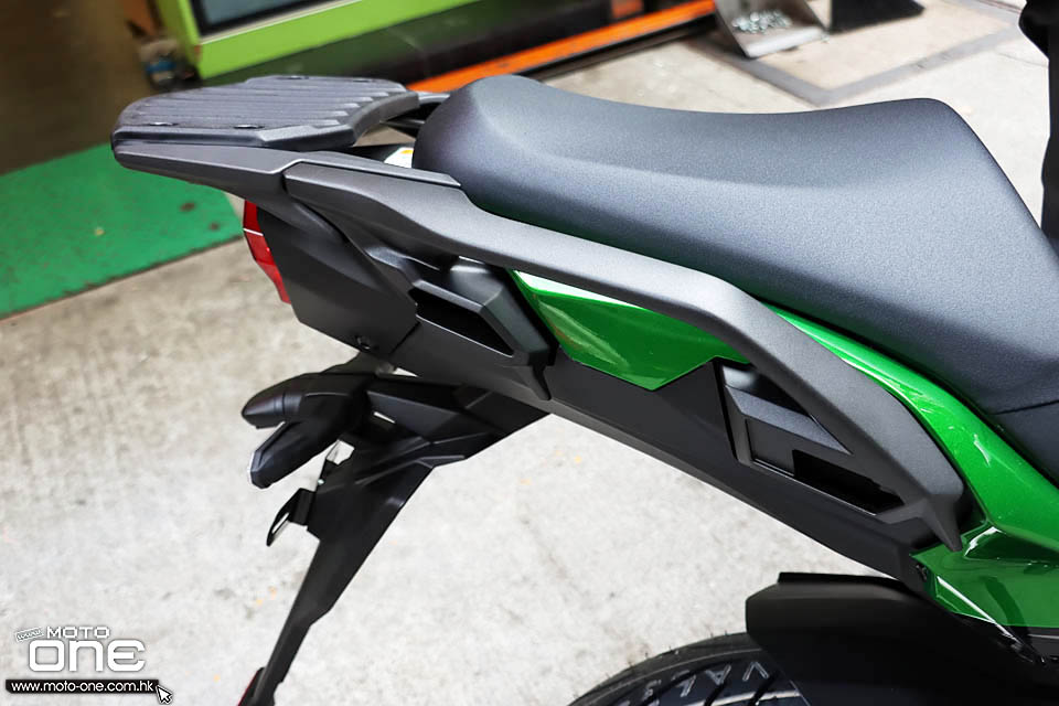 2021 Kawasaki Versys 1000 SE