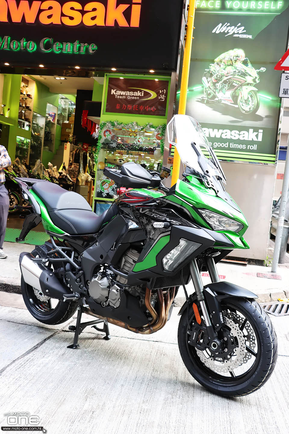 2021 Kawasaki Versys 1000 SE