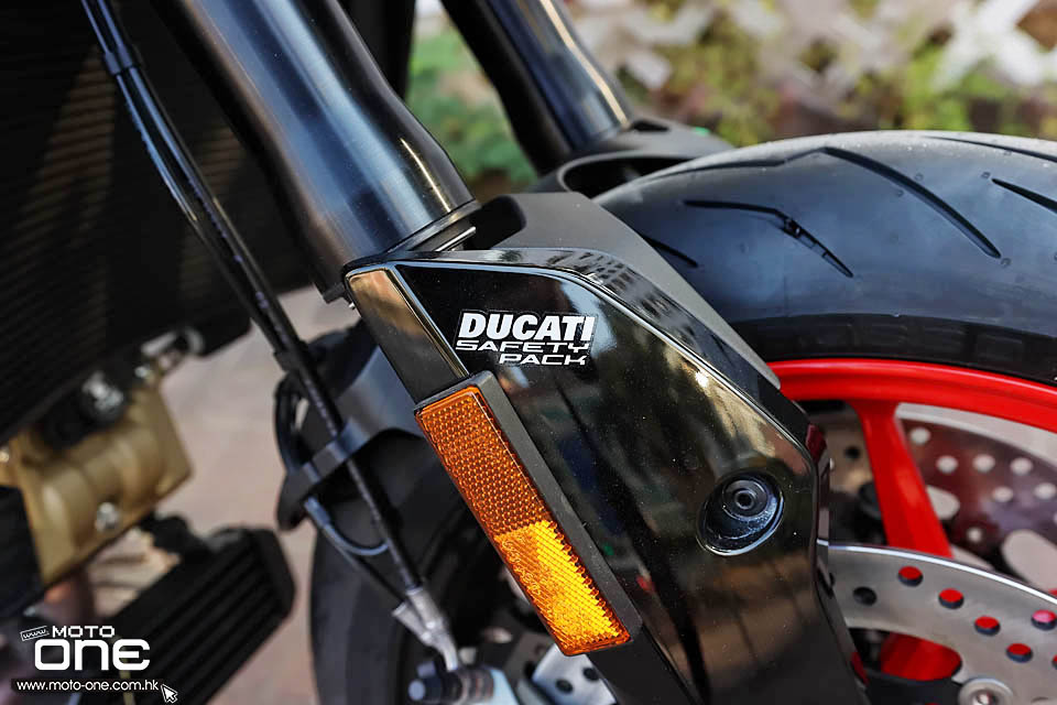 2021 DUCATI Hypermotard 950 RVE