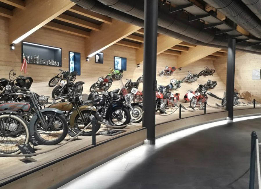 TOP MOUNTAIN MOTORCYCLE MUSEUM