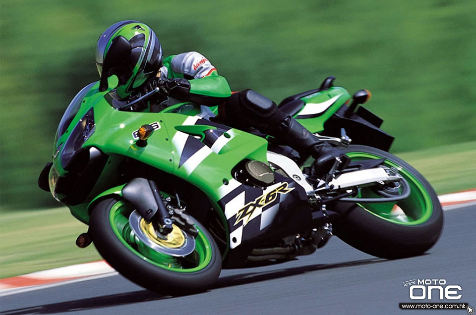 KAWASAKI ZX-6R