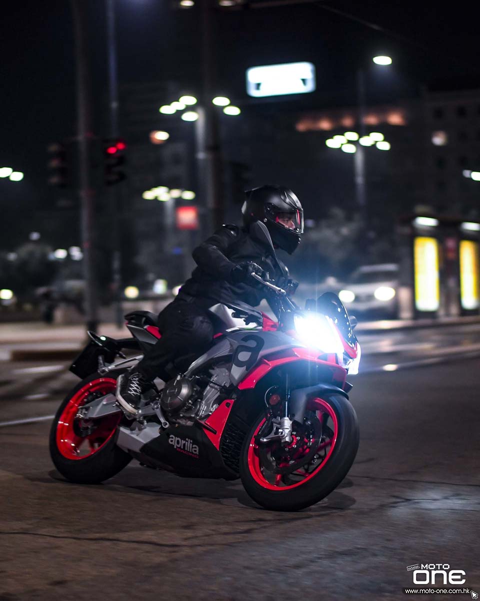 2021 Aprilia Tuono 660